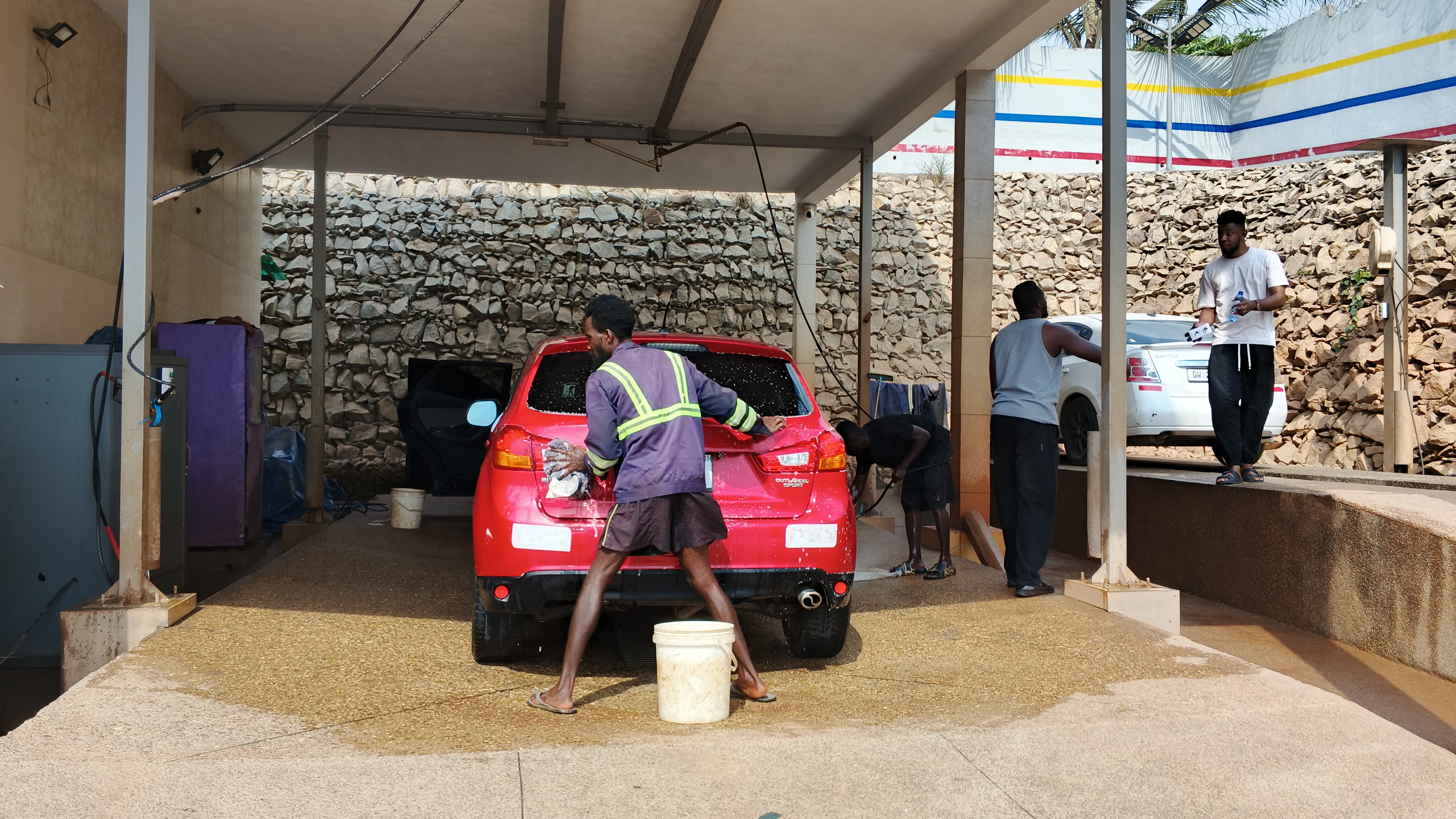 Professional Car Washing